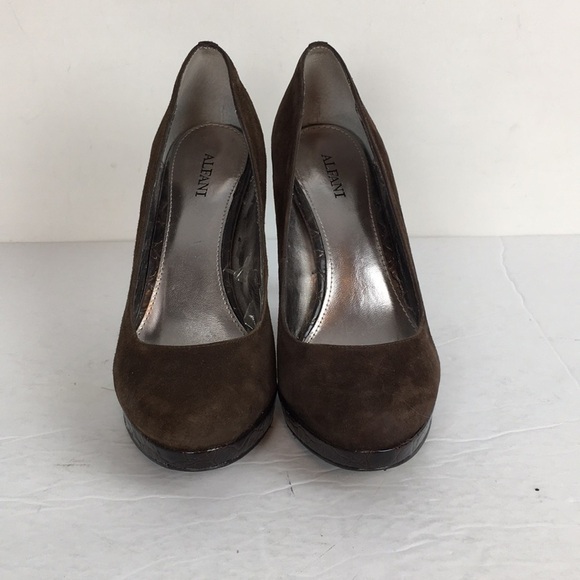 ALFANI Suede Leather Croc Embossed Stacked Heels    6.5 - Picture 6 of 13